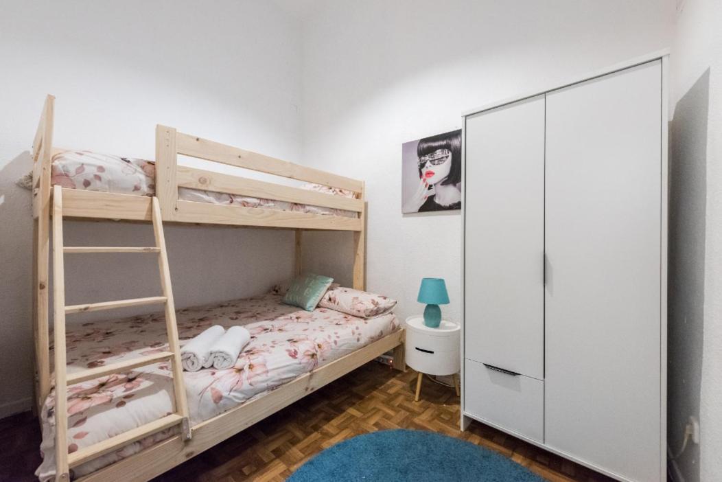 M&F Apartaments Chueca Madrid Extérieur photo
