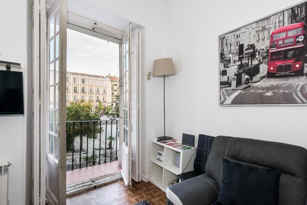 M&F Apartaments Chueca Madrid Extérieur photo