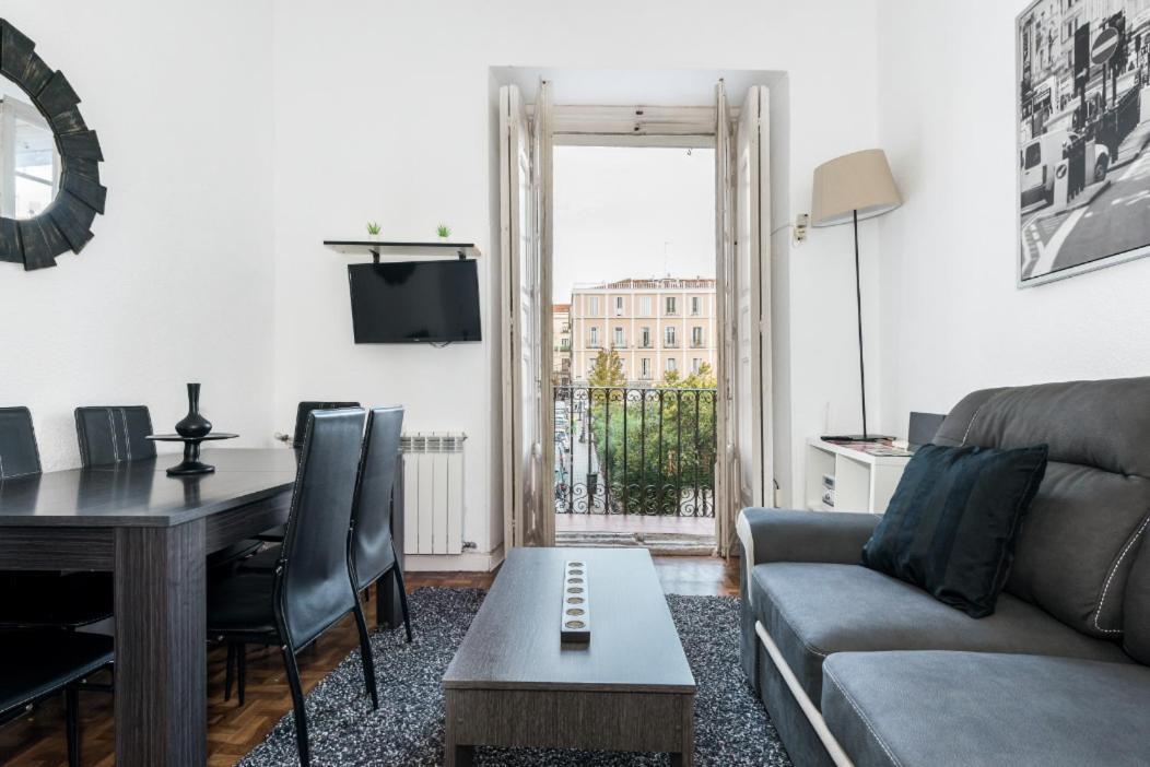 M&F Apartaments Chueca Madrid Extérieur photo