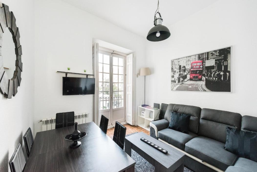 M&F Apartaments Chueca Madrid Extérieur photo